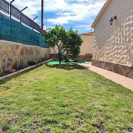 Apartment Bungalow Santa Fe Terraza Con Jardin